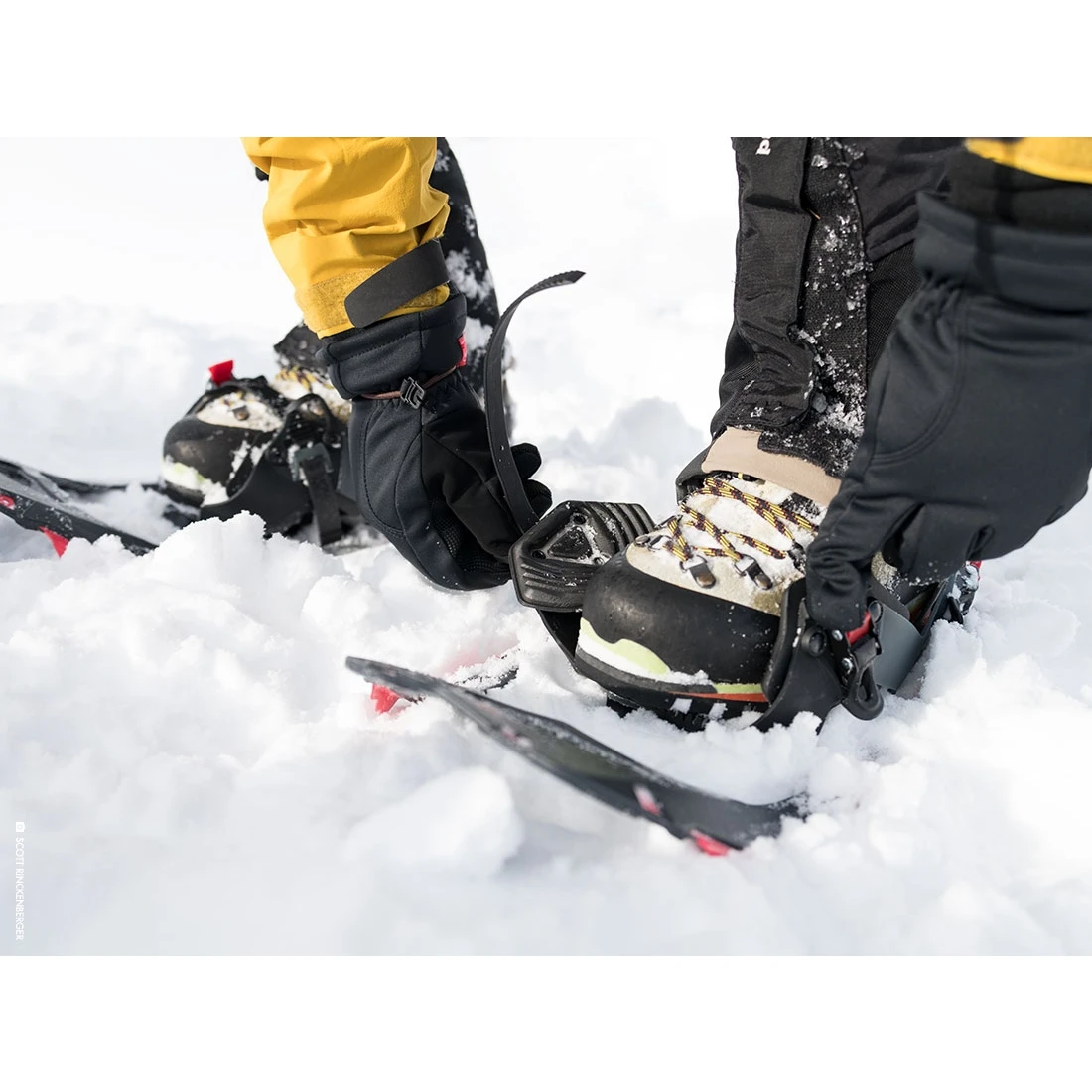 MSR Revo Explore Snowshoes - Chartreuse 5 MSR Revo Explore Snowshoes - Chartreuse - Image 3